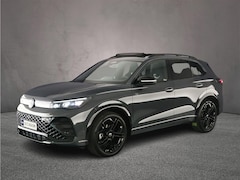 Volkswagen Tiguan - R-Line Edition 1.5 eTSI 150pk DSG Automaat Trekhaak, Panoramadak, Harman Kardon audio, Nav