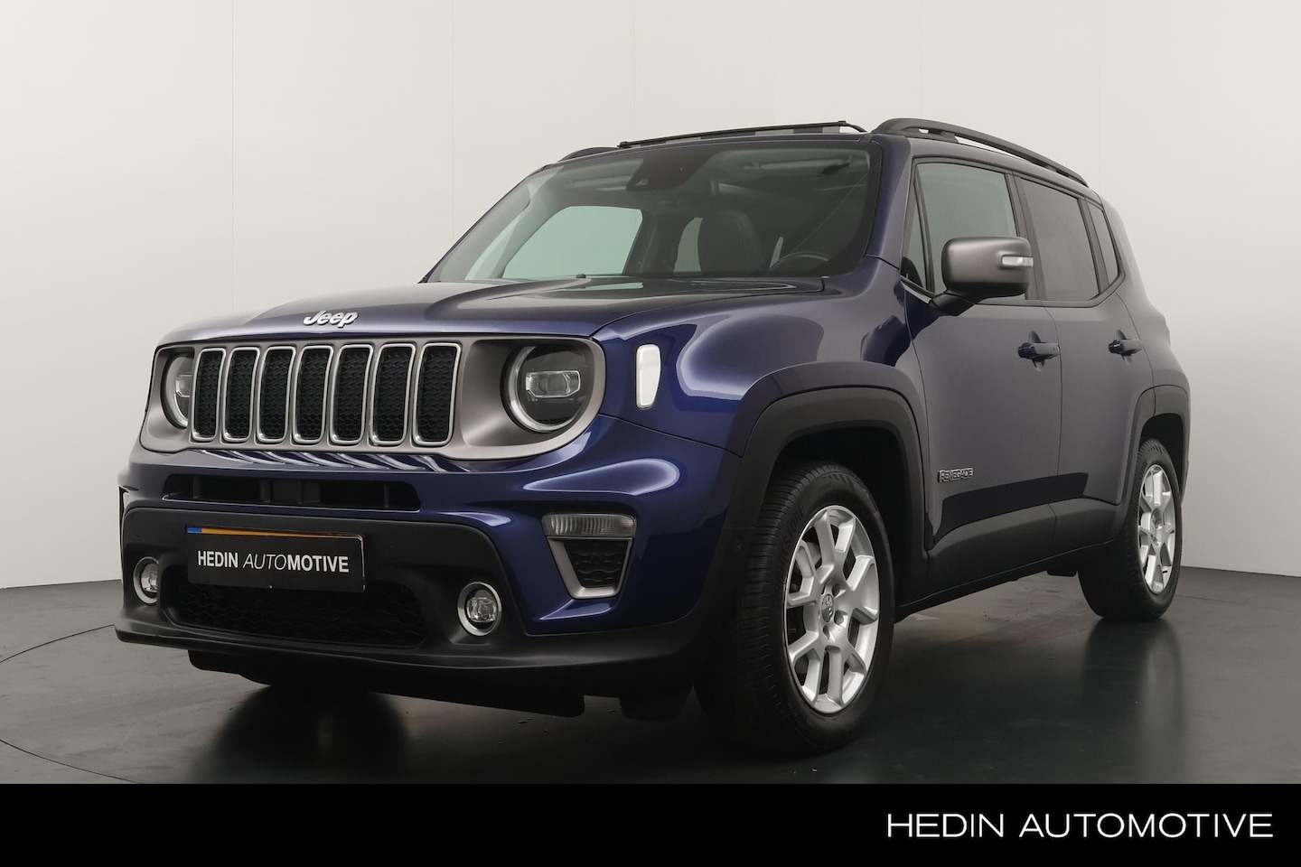 Jeep Renegade - 1.3T 147pk Freedom Automaat | Panodak Elektrisch | Parkeer camera | Parkeersensoren V+A | - AutoWereld.nl
