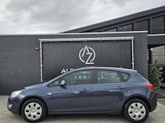 Opel Astra - 1.4 Selection *Airco