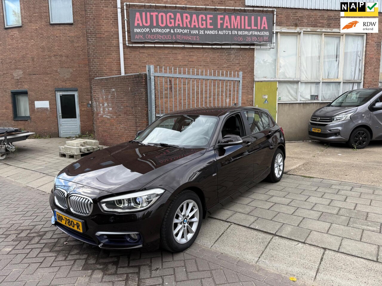 BMW 1-serie - 120d Corporate Lease Urban Zeer Mooi ! - AutoWereld.nl