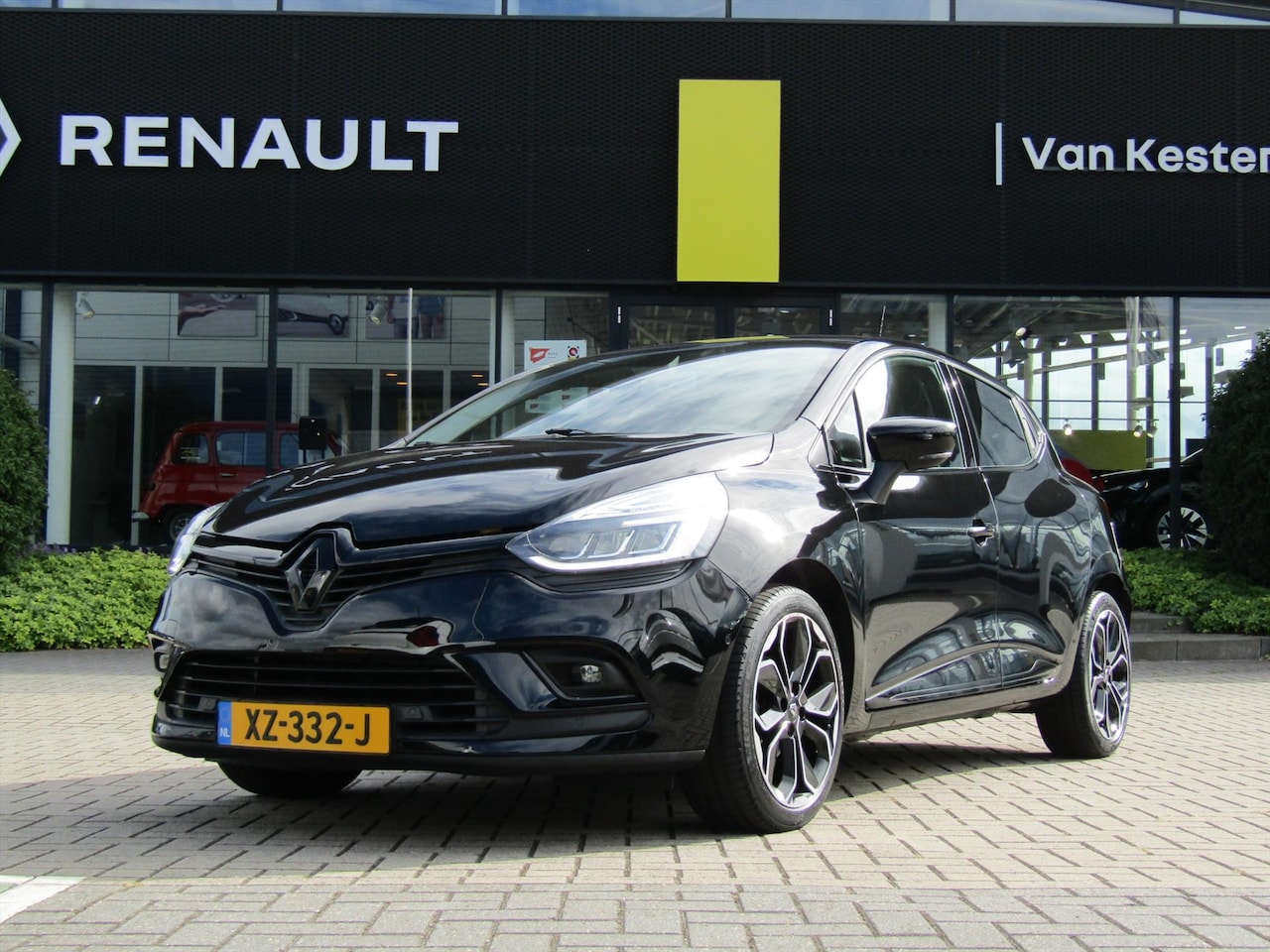 Renault Clio - TCe 90pk Intens / Bose / R-Link / Navigatie / Camera / Cruise-Control / Compleet dealer O. - AutoWereld.nl