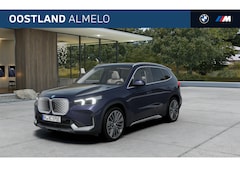 BMW iX1 - eDrive20 High Executive xLine / Panoramadak / Trekhaak / Sportstoelen / Adaptieve LED / Pa