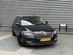 Skoda Superb Combi - 1.6 TDI DSG Business (bj 2016)XENON|LEER|CARPLAY
