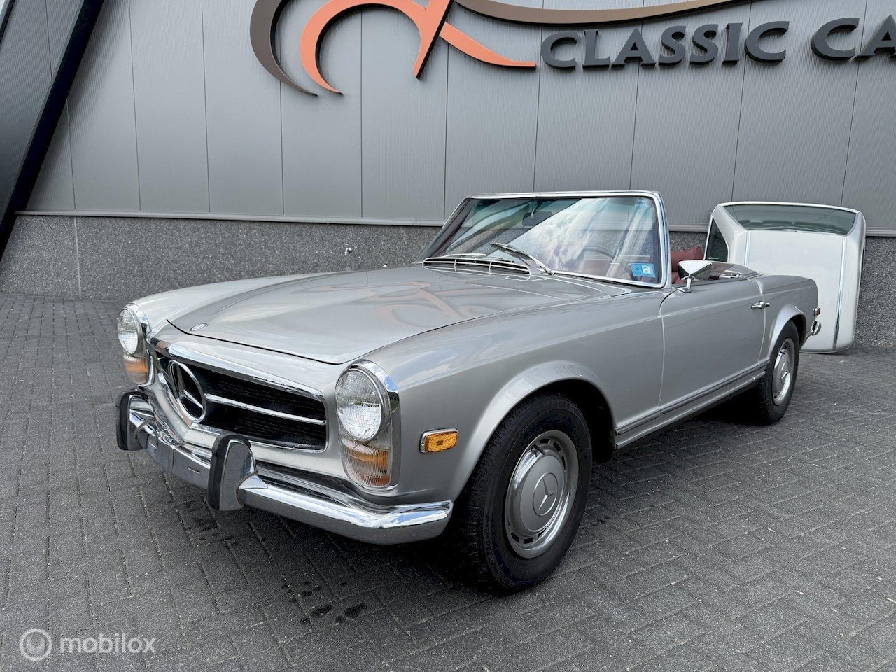 Mercedes-Benz SL-klasse Cabrio - 280SL Pagode - AutoWereld.nl