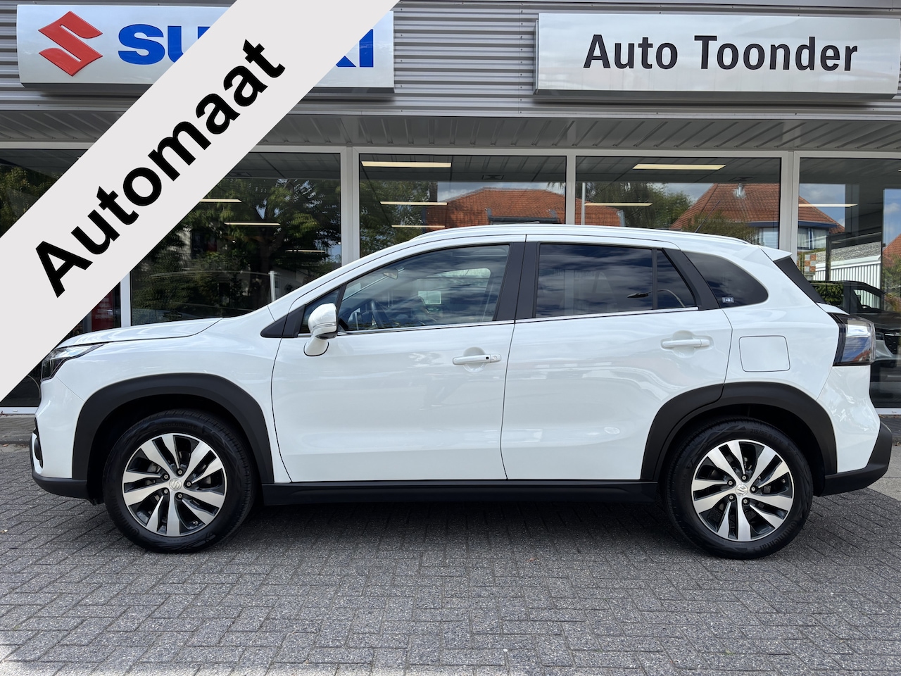 Suzuki S-Cross - Automaat 1.4 Boosterjet AllGrip Style Smart Hybrid/Panoramadak/Trekhaak - AutoWereld.nl