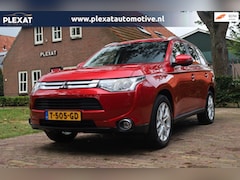 Mitsubishi Outlander - 2.0 Intense | Slechts 76.000KM | Apple Car Play | Sfeerverlichting | Handgeschakeld | Hist