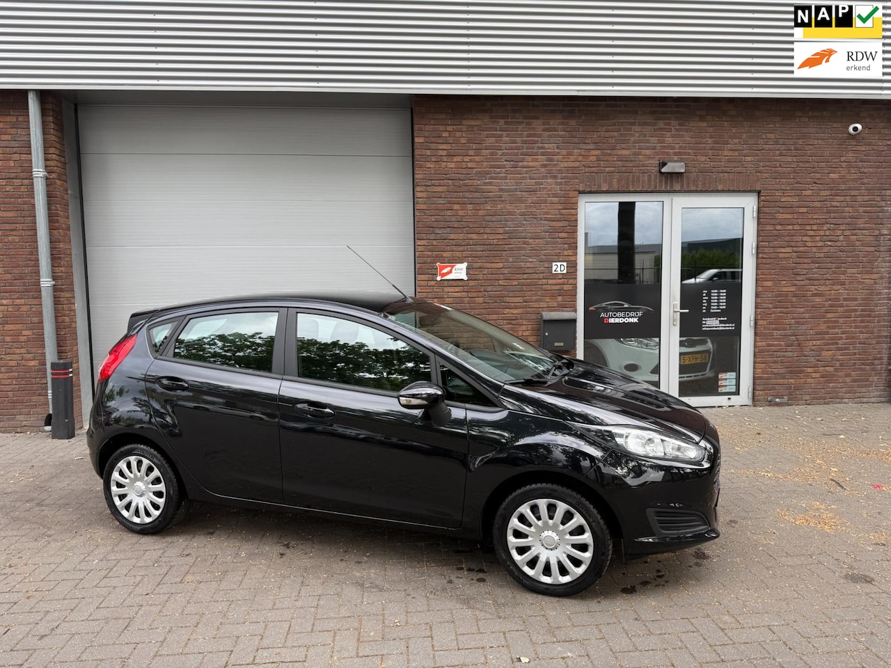 Ford Fiesta - 1.0 Style|AIRCO|NIEUWE APK|NAVI|LEUKE AUTO - AutoWereld.nl