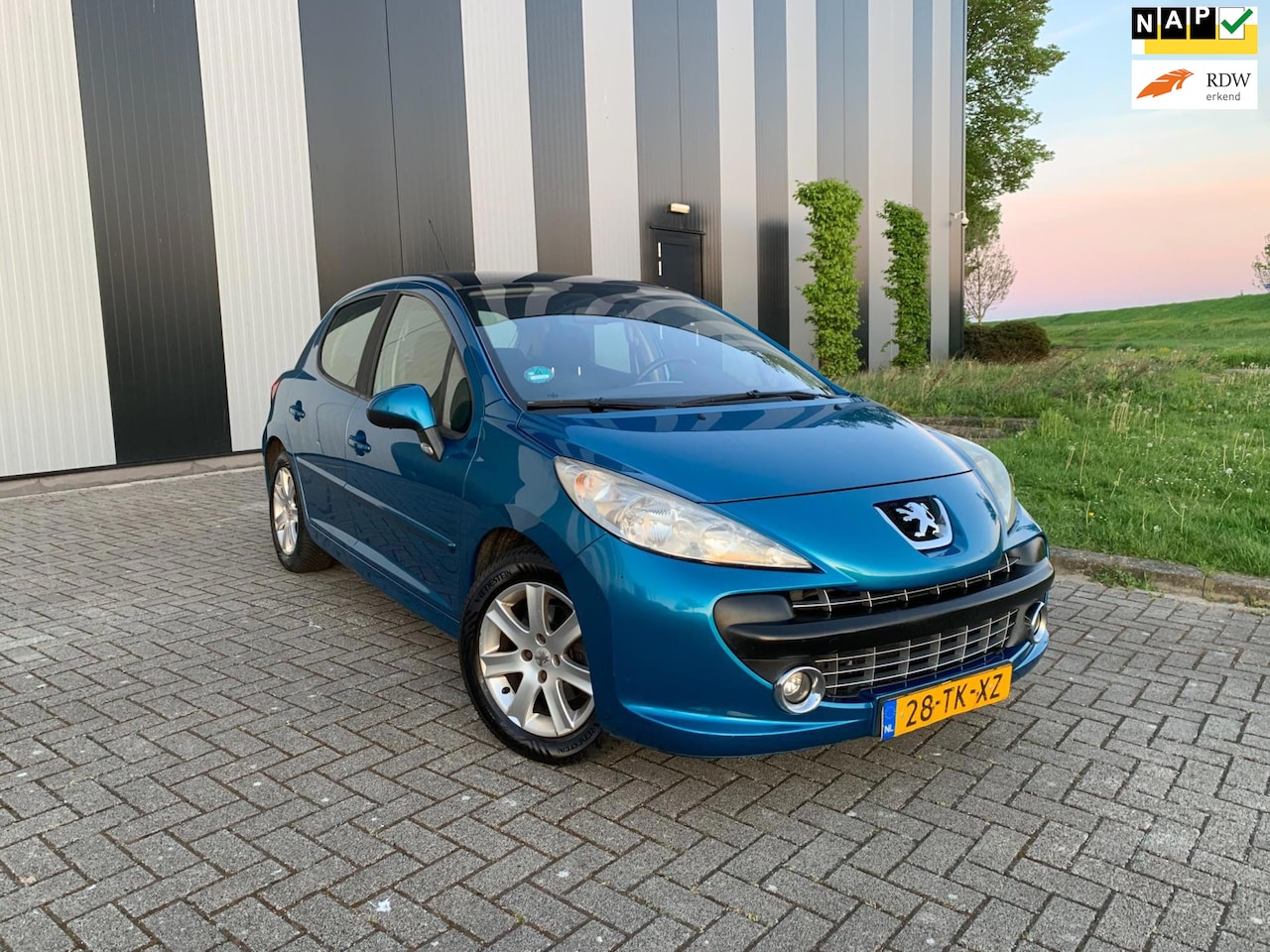 Peugeot 207 - 1.6-16V XS Pack Nw APK Airco-Pano-ElekPakket-Trekhaak - AutoWereld.nl