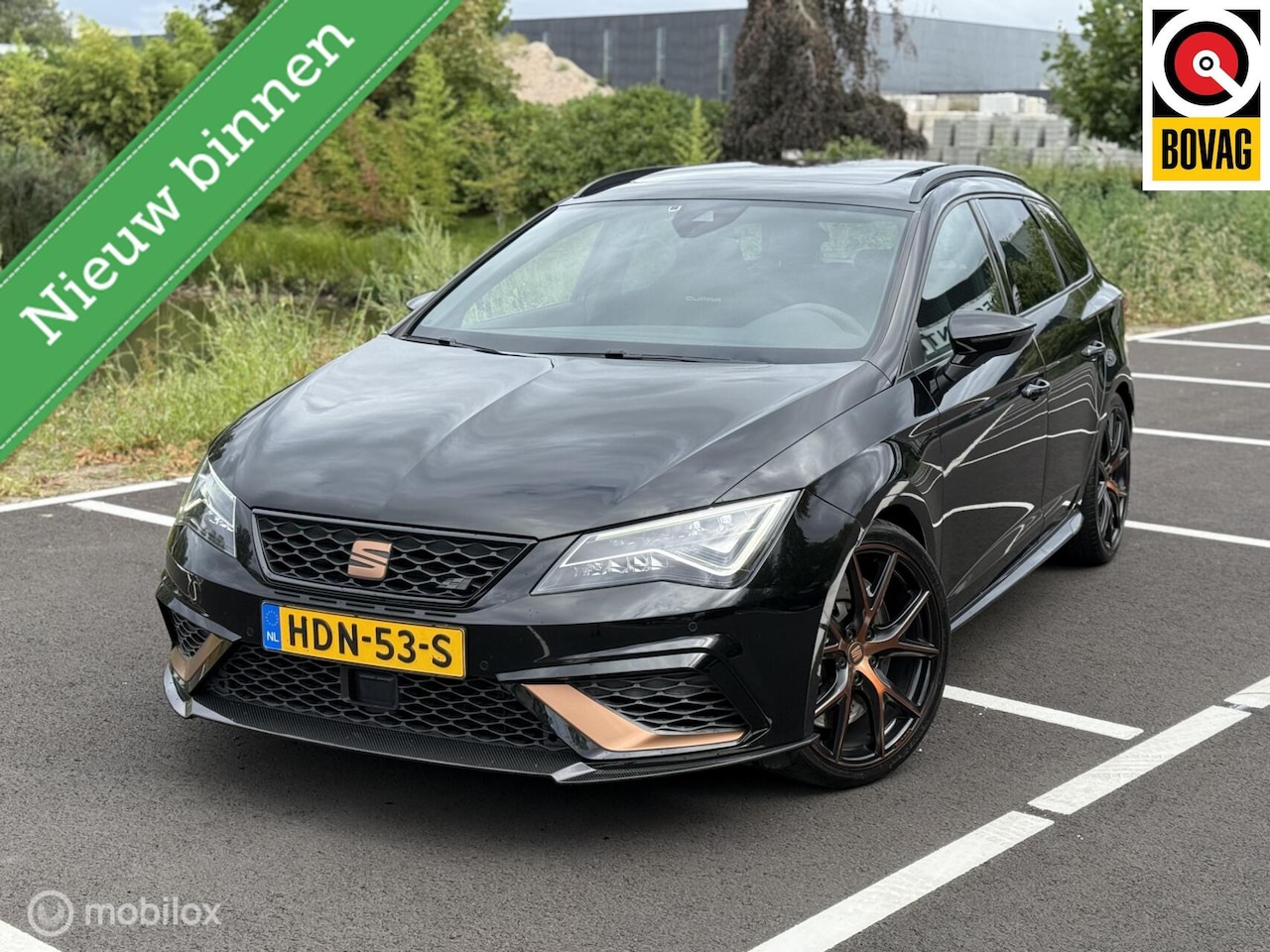 SEAT Leon ST - 2.0 TSI 4DRIVE CUPRA PANO|BREMBO|BEATS|CARBON| - AutoWereld.nl