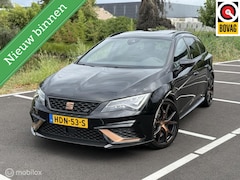 SEAT Leon ST - 2.0 TSI 4DRIVE CUPRA PANO|BREMBO|BEATS|CARBON|