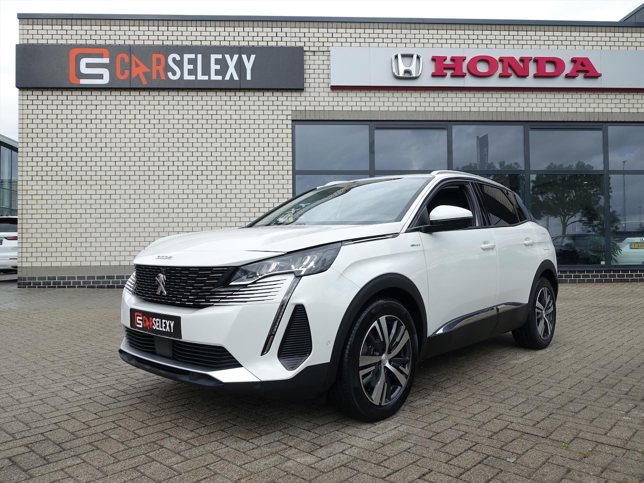 Peugeot 3008 - 1.6 Plug-in HYbrid 225pk e-EAT8 GT Pack Business - AutoWereld.nl