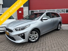 Kia Cee'd Sportswagon - Ceed 1.0 T-GDi DynamicLine CAMERA / NAVI / CARPLAY / CRUISE / PDC / DAB+ / BLUETOOTH / NL