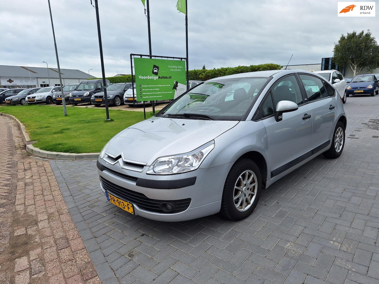 Citroën C4 - 1.4 16V Séduction / APK augustus 2026 - AutoWereld.nl