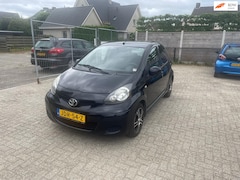 Toyota Aygo - aygo 1.0 zwart 5 deurs airco