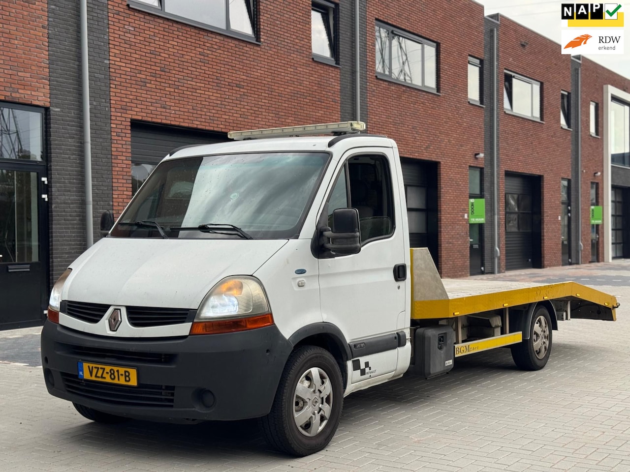 Renault Master - T35 2.5 dCi L3H1 |OPRIJWAGEN |DUBBEL LUCHT|AIRCO|LIER| - AutoWereld.nl