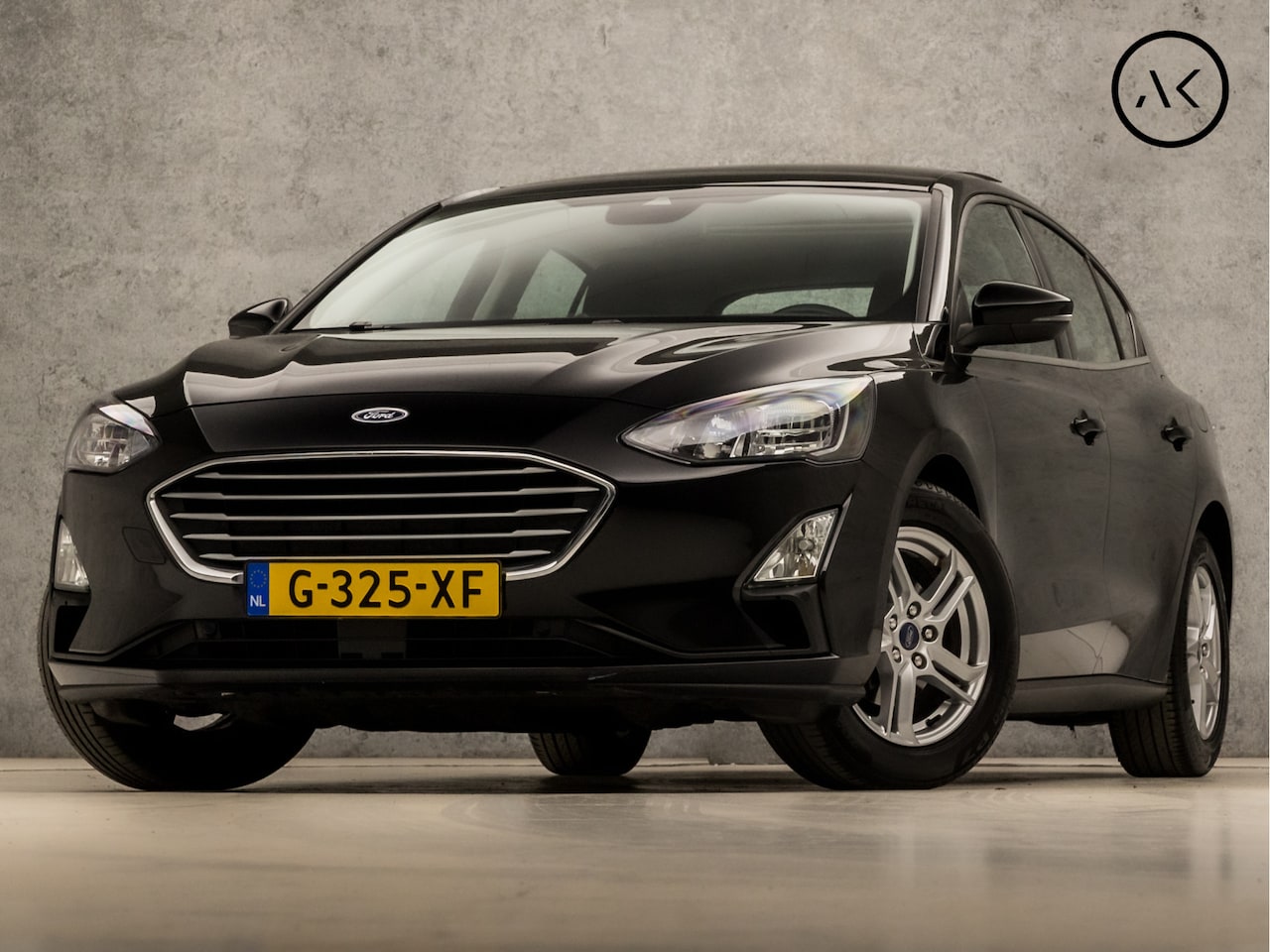 Ford Focus - 1.0 EcoBoost Sport (PANORAMADAK, APPLE CARPLAY, GROOT NAVI, PARKEERSENSOREN, SPORTSTOELEN, - AutoWereld.nl