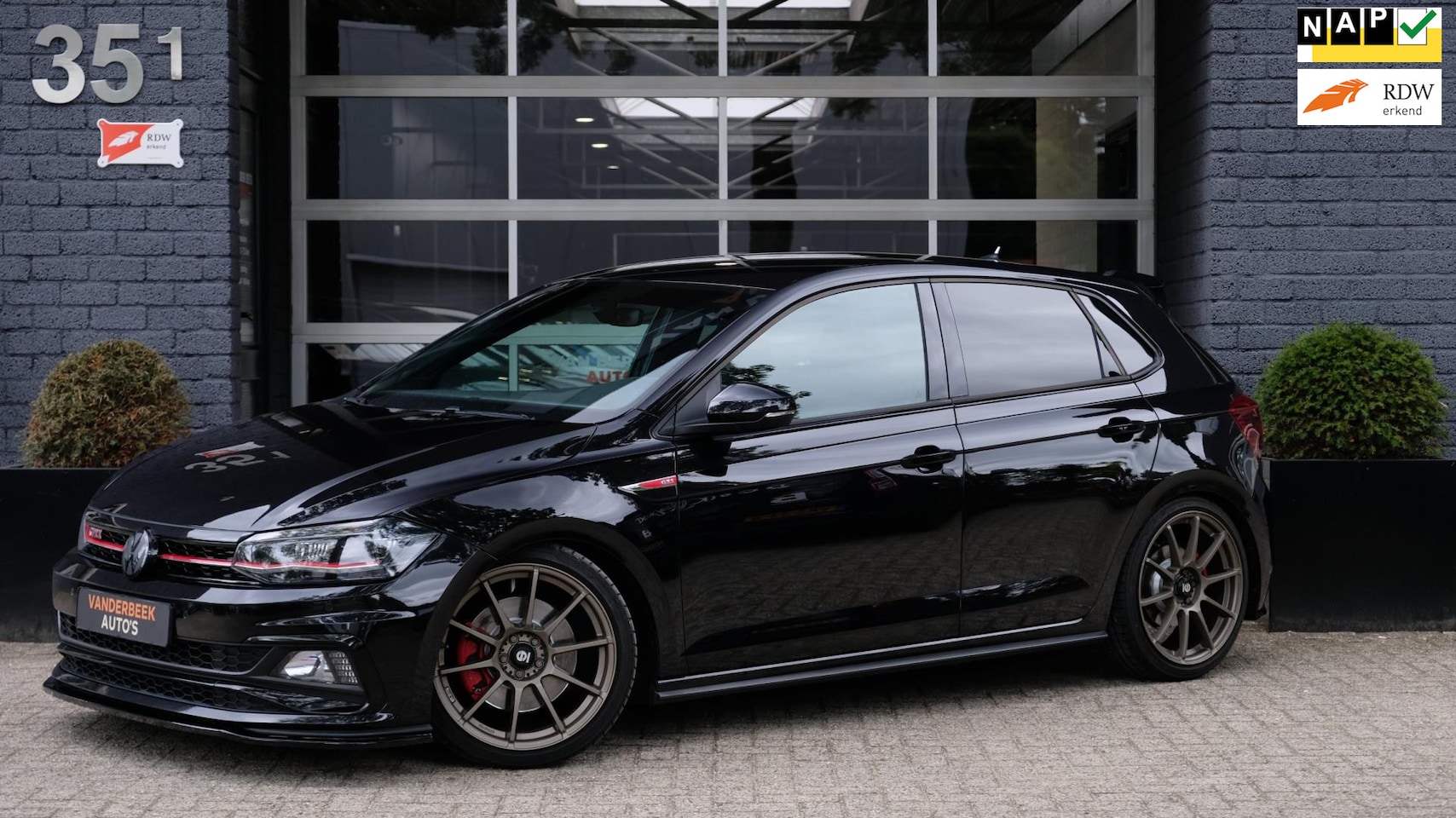 Volkswagen Polo - 2.0 TSI GTI 200PK VIRTUAL|LED|KW|OZ|MAXTON - AutoWereld.nl