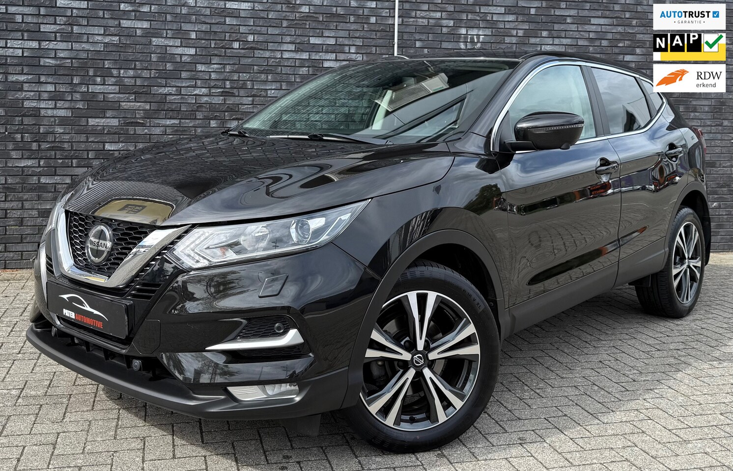 Nissan Qashqai - 1.3 DIG-T 159pk|Camera|1500kg Trekgewicht|Apple Carplay|DAB - AutoWereld.nl