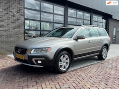 Volvo XC70 - 2.4 D5 Momentum | Autm | Leer | Navi | Clima | Cruise |