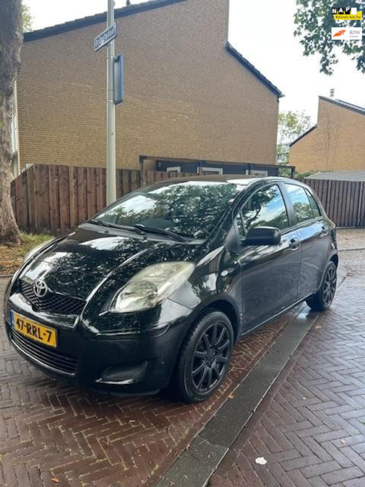 Toyota Yaris - Airco / 5 deurs / Bouwjaar 2011 / leuke auto - AutoWereld.nl