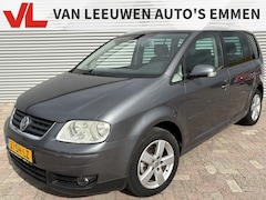 Volkswagen Touran - 2.0-16V FSI Highline | Nieuw Binnen | Trekhaak | Clima | Cruise