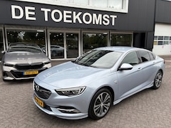 Opel Insignia - 1.5 T ET BNS EXE 165 PK / OPC LINE / BOSE / NAVI / CRUISE / KEYLESSGO