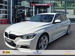 BMW 3-serie - 318 I M PAKKET LEDER/NAVI/CRUISE/PDC/STOELVERW