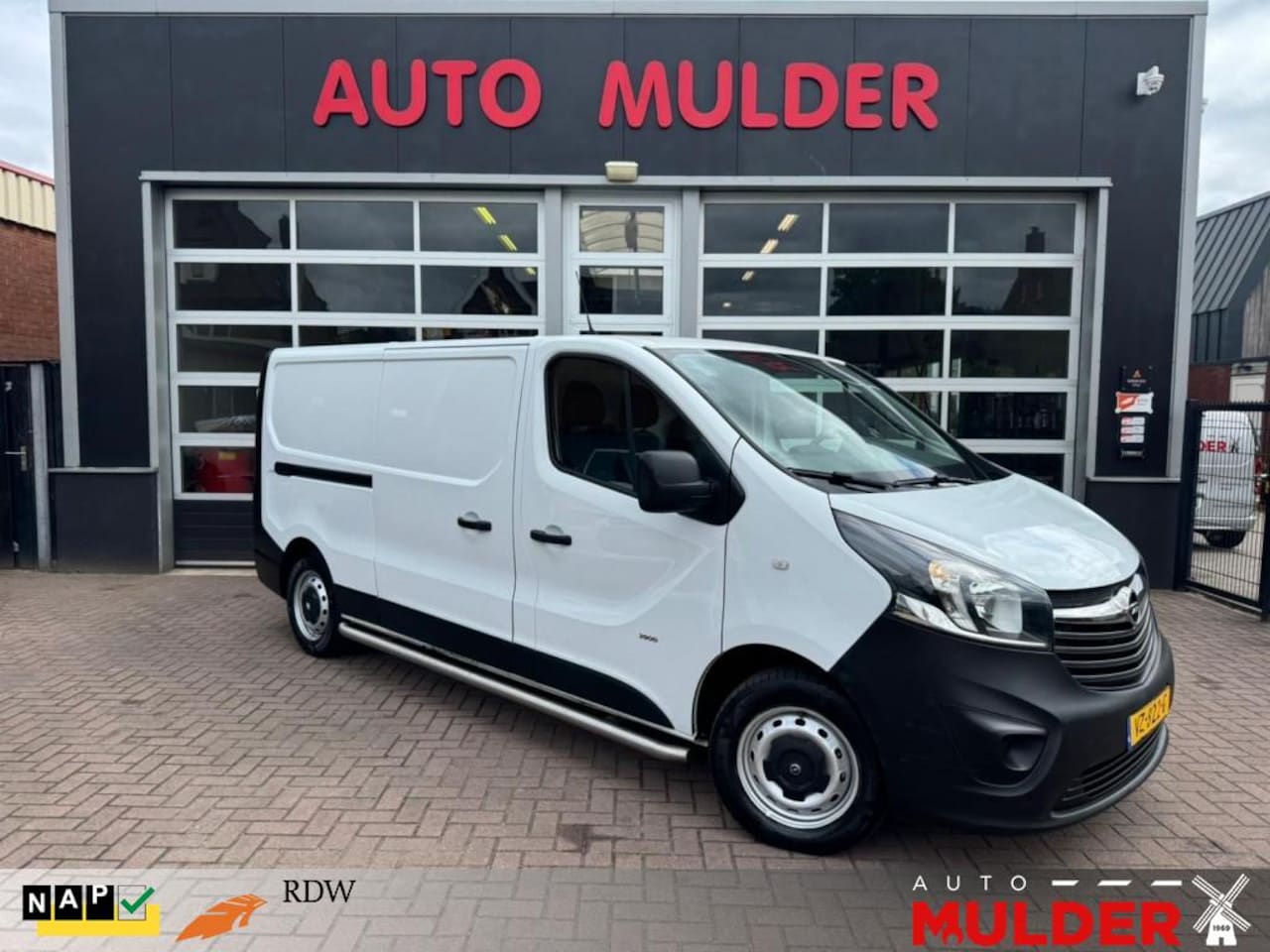 Opel Vivaro - VIVARO L2H1 3P 2900 1.6 CDTI 90 SELECTION / CRUISECONTROL / AIRCO / RIJKLAAR! - AutoWereld.nl