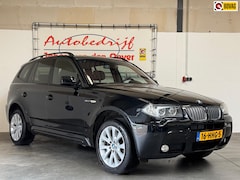 BMW X3 - 3.0d|Schuifdak|Leder|Trekhaak|Automaat|
