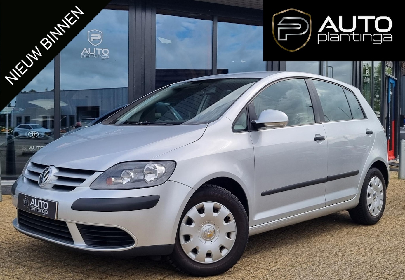 Volkswagen Golf Plus - 1.6 FSI Comfortline Business 116 PK | NL AUTO | APK tot 13-02-2026 | Trekhaak | Climate Co - AutoWereld.nl