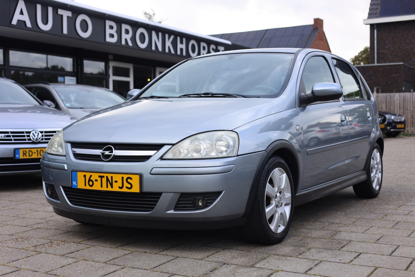 Opel Corsa - 1.2-16V SILVERLINE | AIRCO | CRUISE | LMV - AutoWereld.nl