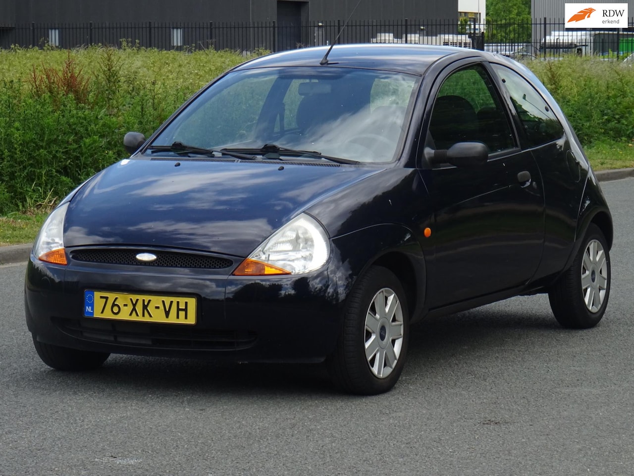 Ford Ka - 1.3 Futura 114DKM/NAP/AIRCO/ELEKRAM/APK 07-2026 - AutoWereld.nl