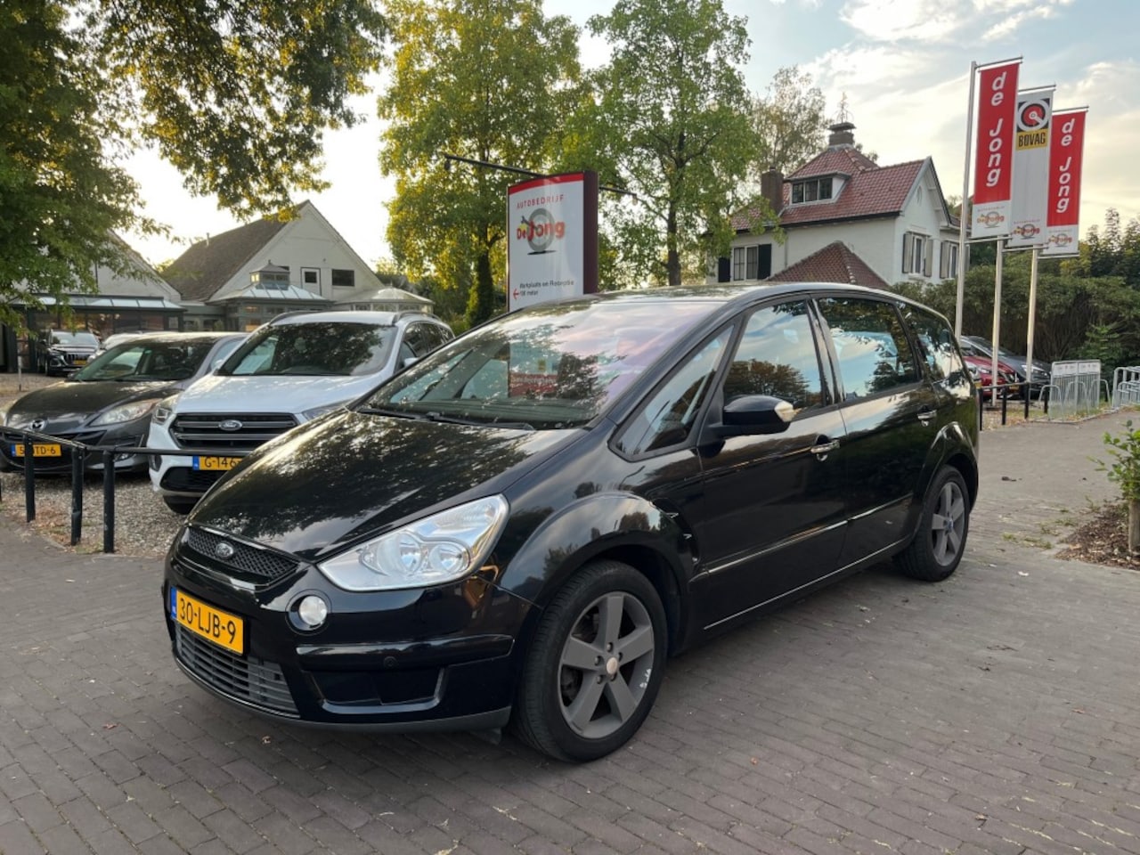 Ford S-Max - 2.0 TREND 7-PERSOONS / NAVI / TREKHAAK / AIRCO-ECC / CRUISE CTR. - AutoWereld.nl