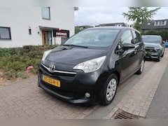 Toyota Verso S - 1.3 VVT-i Aut f-1 CAMERA|AIRCO|TREKHAAK|DEALER ONDERHOUDEN|BLUETOOTH|ZEER MOOI