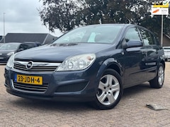 Opel Astra - 1.6 Executive NAVI NAP CRUISE CTRL APK