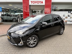 Toyota Yaris - 1.5 Hybrid Y20 Limited | Stoelverwarming | Achterruitrijcamera |