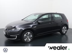 Volkswagen e-Golf - E-DITION | 136 PK | SoH 90% | Navigatiesysteem | Adaptive cruise control | Apple Carplay/A
