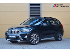 BMW X1 - sDrive20i VDL Nedcar Edition * Camera * Head-up * X-Line * Face Lift