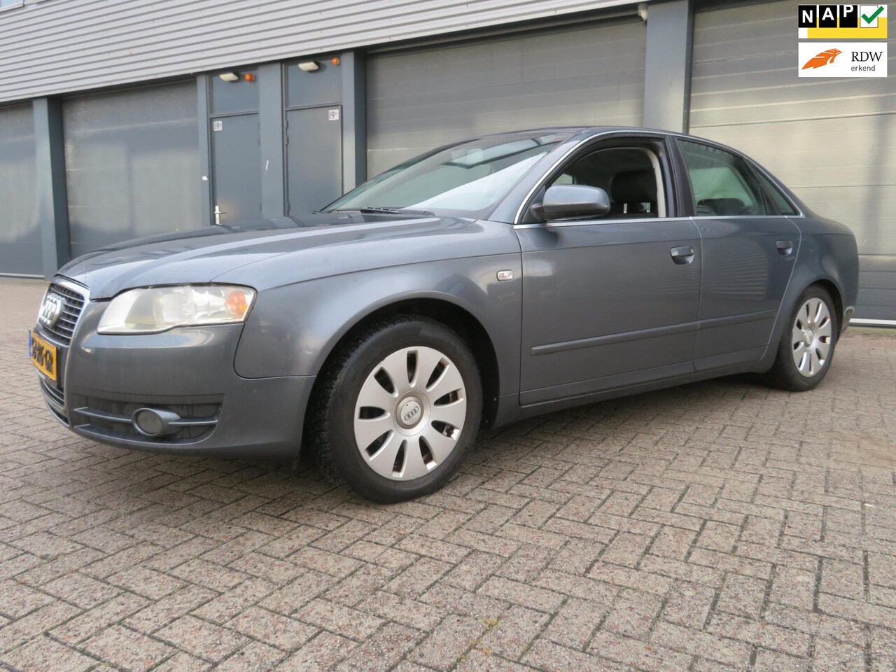 Audi A4 Limousine - 2.0 Pro Line - AutoWereld.nl