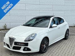 Alfa Romeo Giulietta - 1.7 TBi QV DAK/PDC/CRUISE/BOSE