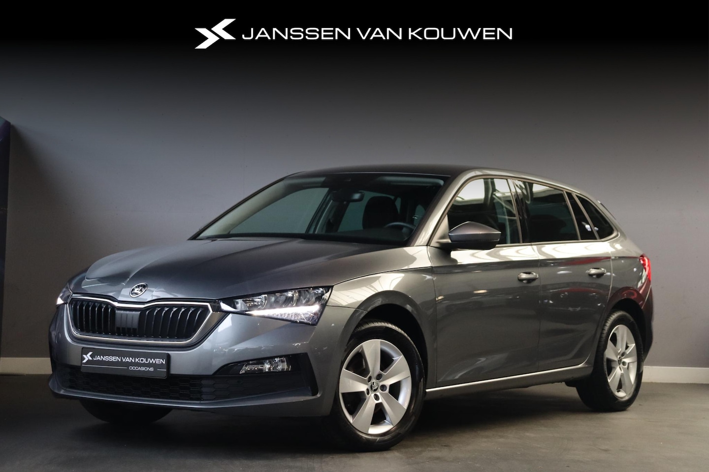Skoda Scala - 1.0 TSI Ambition Carplay Trekhaak Camera - AutoWereld.nl
