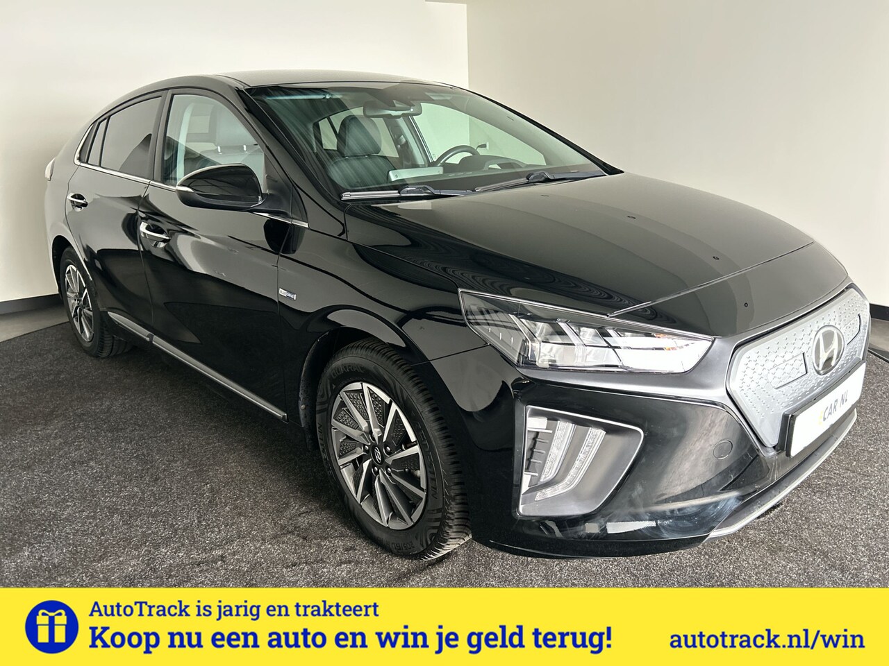 Hyundai IONIQ - Comfort EV 38 kWh | Auto in nieuwstaat! | Infinity sound | Stoelverwarming | Soh (batterij - AutoWereld.nl
