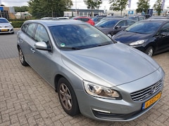 Volvo V60 - 1.6 D2 Kinetic