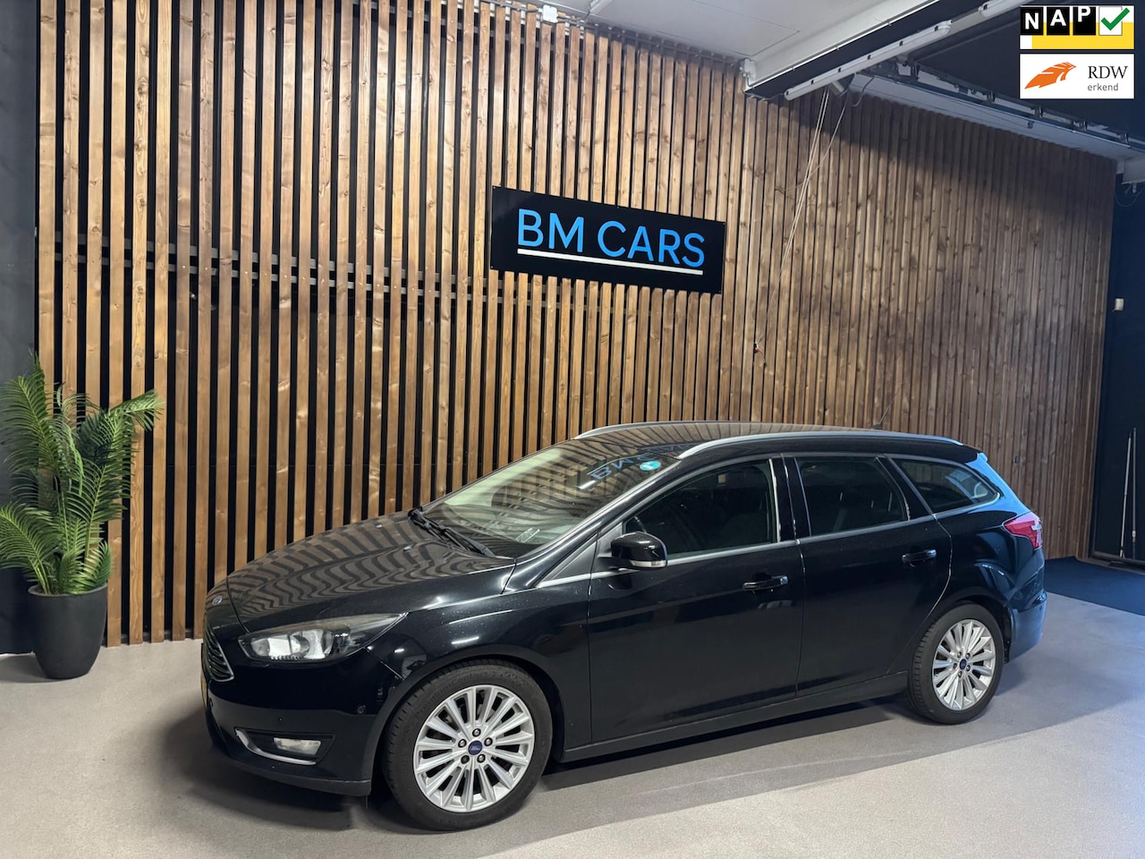 Ford Focus Wagon - 1.5 TDCI Titanium Edition 1.5 TDCI Titanium Edition - AutoWereld.nl
