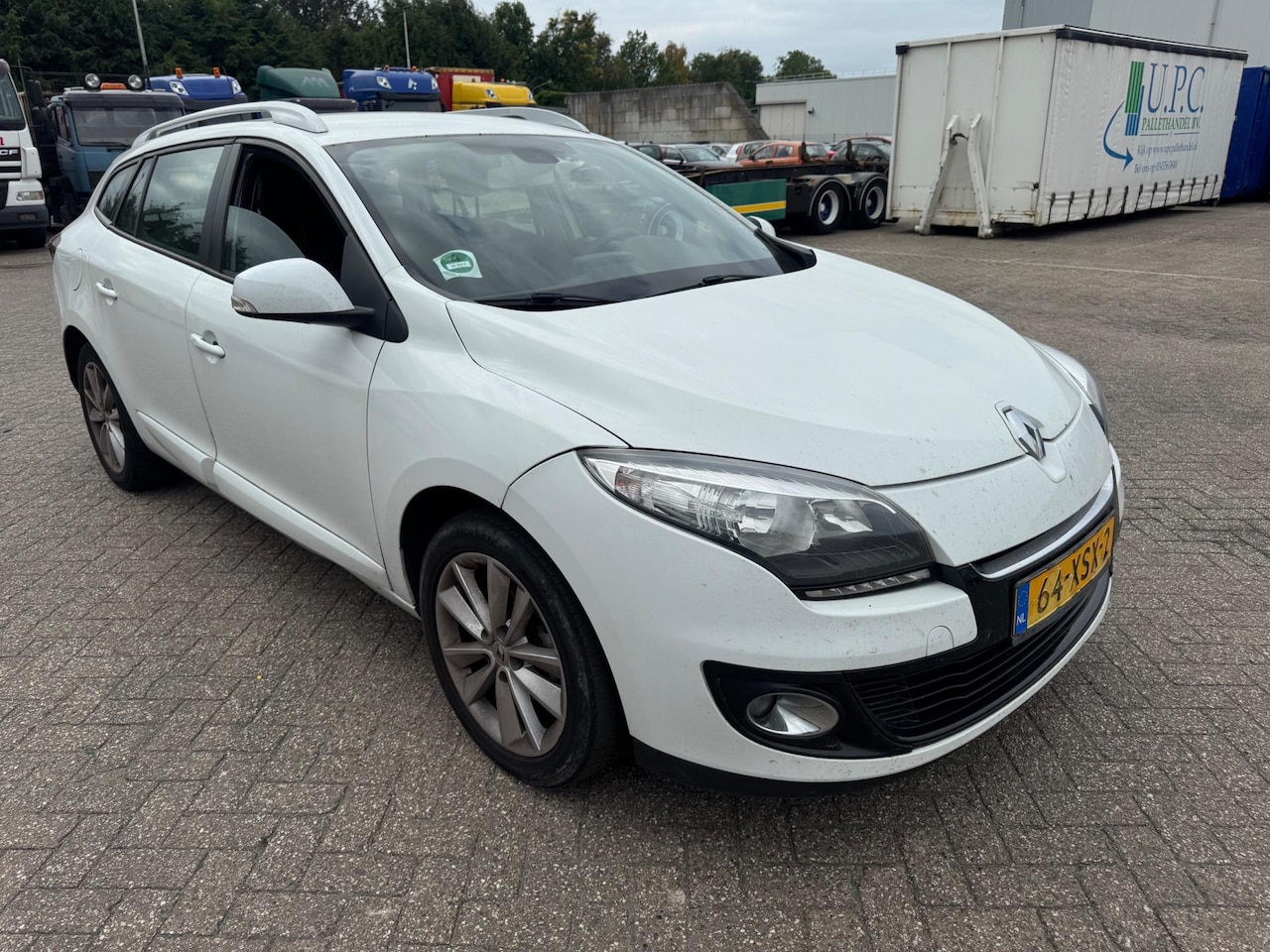 Renault Mégane Estate - 1.5 dCi Expression Airco, Navigatie - AutoWereld.nl