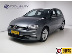 Volkswagen Golf - 1.0 TSI Comfortline 110 PK | Adaptive cruise | Climate control | Navigatie App-connect, Re