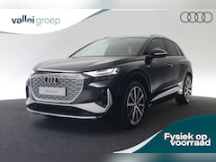 Audi Q4 e-tron - S edition 45 82 kWh 210 kW / 286 pk Quattro | Assistentiepakket plus | Privacy Glas | Sono