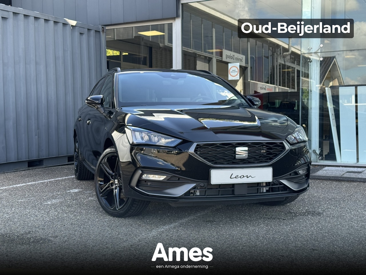 SEAT Leon Sportstourer - 1.5 TSI e-Hybrid 204pk FR Business | Black pack | 18" LM velgen | Sportstoelen - AutoWereld.nl
