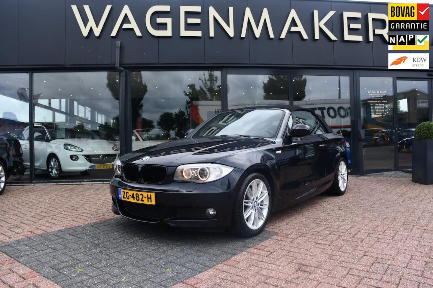 BMW 1-serie Cabrio - 123d High Executive AUT|Cruise|NAVI|Leder - AutoWereld.nl