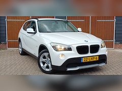 BMW X1 - sDrive18i Exec, Bluetooth, Trekhaak, NAP, Nieuwe APK